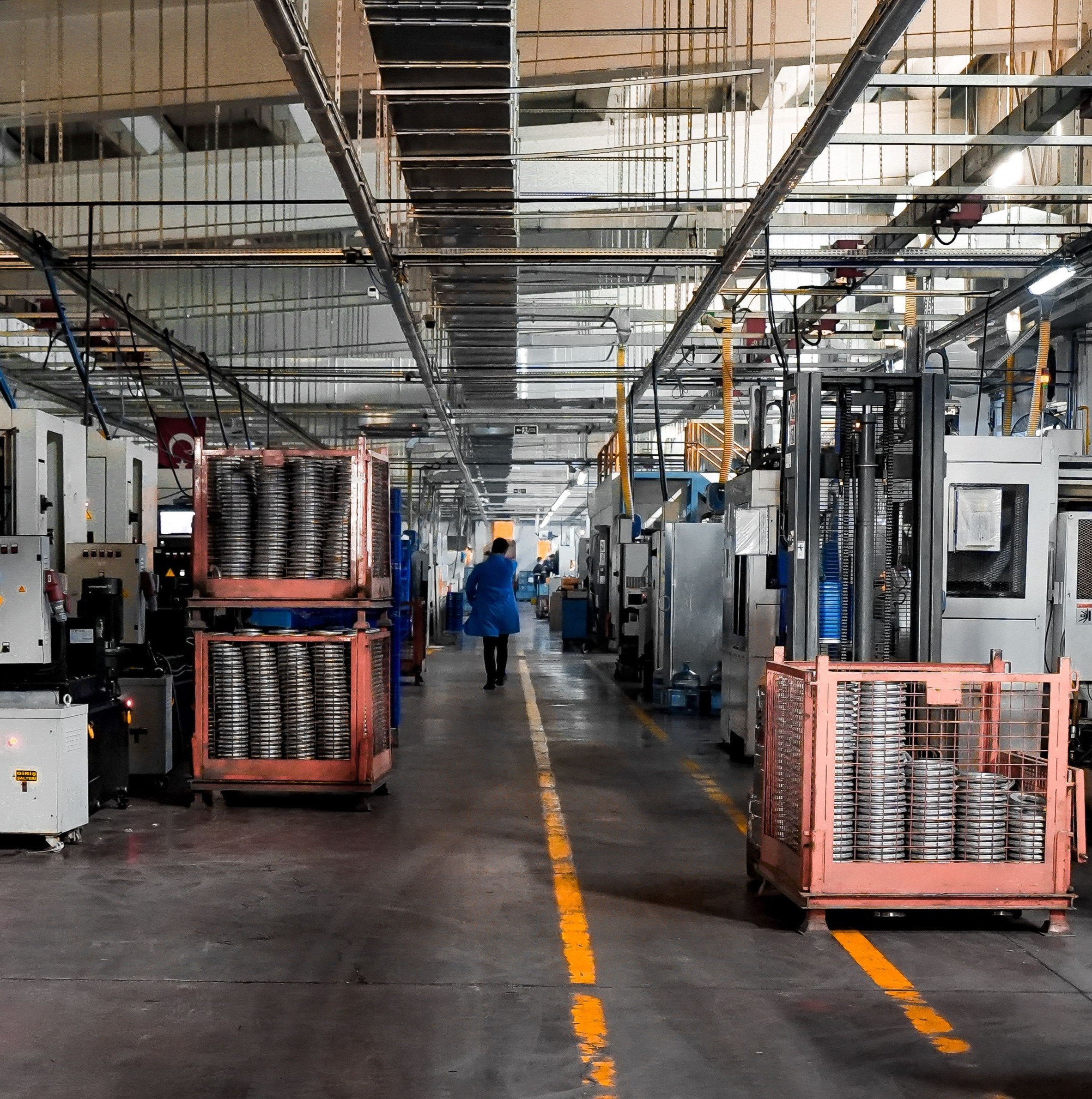 MANUFACTURERS 
